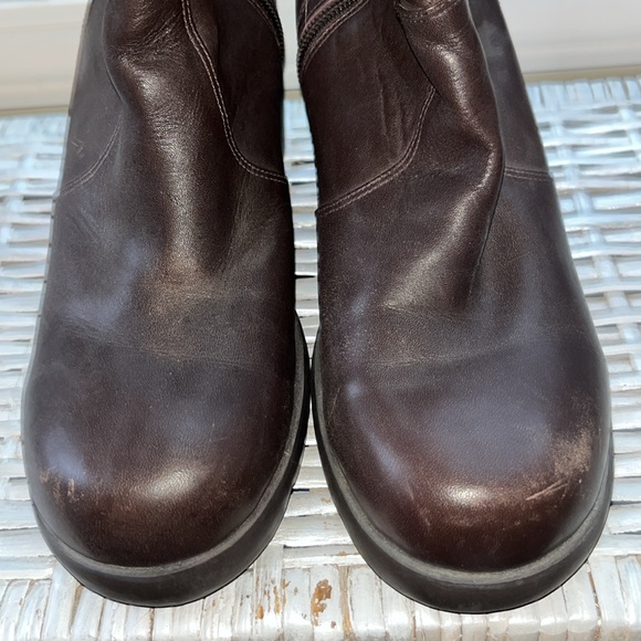 Brown Leather Ankle Boots Size 9.5M - Picture 4 of 7
